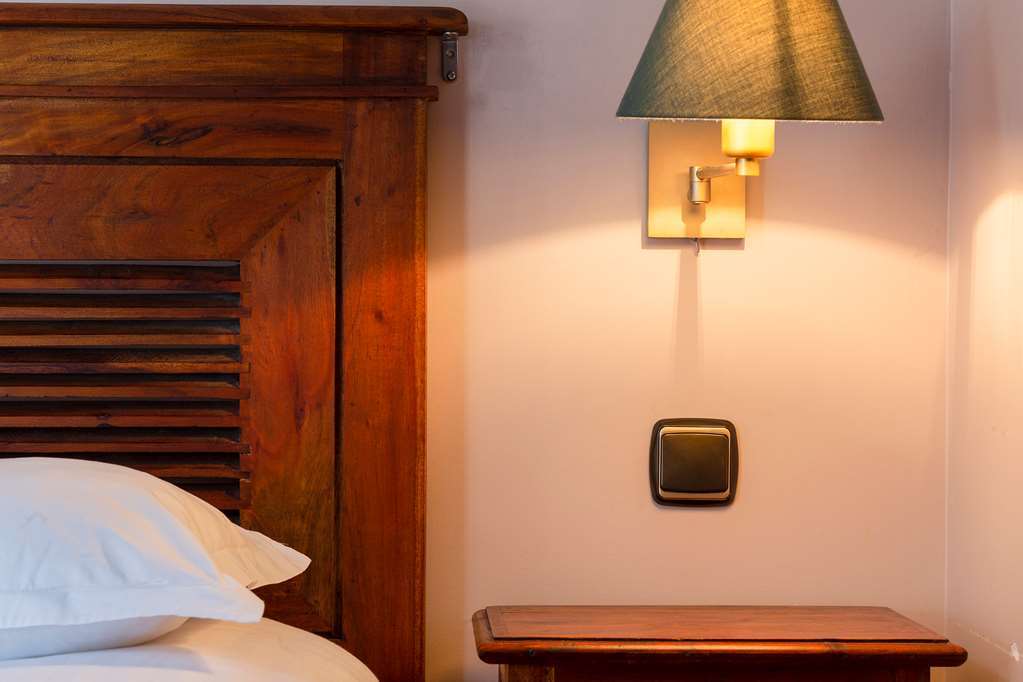 The Originals City, Hotel La Reine Jeanne, Orthez Room photo